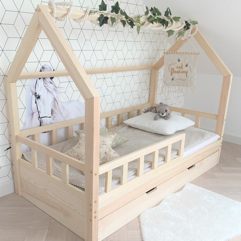 Hausbett Naturholz Schublade