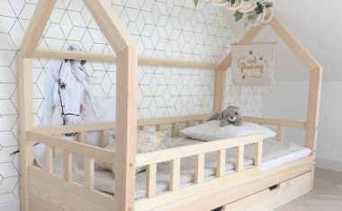Holzhausbetten – die modischsten und gesündesten Betten für Kinder 🫒🤍